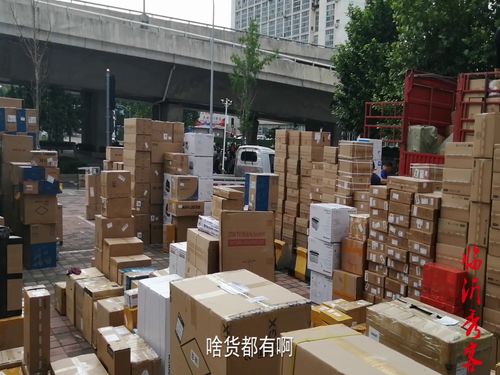 实拍临沂桃园科技广场电脑周边产品集散地,不愧为物流之都,商贸名城