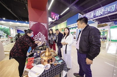 对接国际订单 云上联通世界 海拉尔第十六届中俄蒙经贸洽谈暨商品展销会掠影